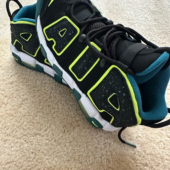 Nike Kids Black and Neon Green Sneakers - Picture 3 of 5